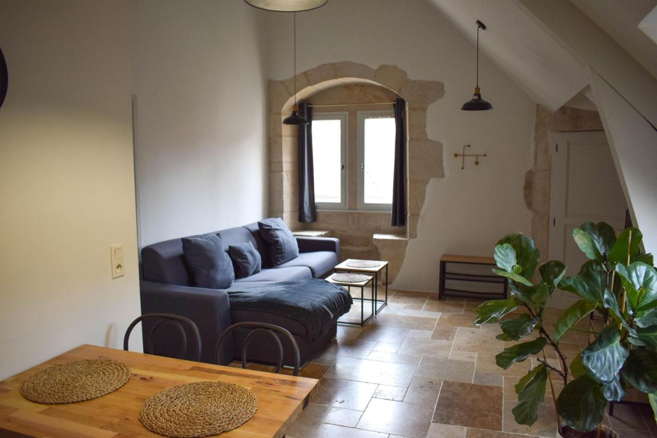 Appartement classé avec vue, centre ville&parking proche Dole Esterno foto
